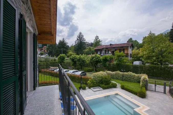 Spiaggia Uno Pool Side Apartment Bellagio Italy
